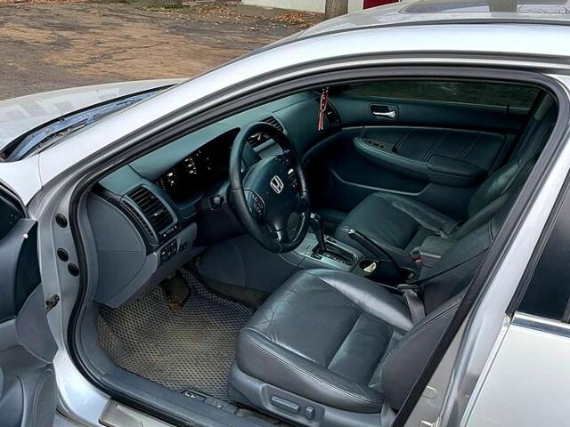 Серый Хонда Аккорд, объемом двигателя 3 л и пробегом 0 тыс. км за 3800 $, фото 6 на Automoto.ua