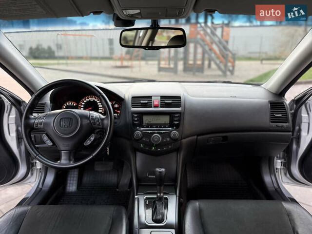 Серый Хонда Аккорд, объемом двигателя 2.4 л и пробегом 156 тыс. км за 9800 $, фото 42 на Automoto.ua