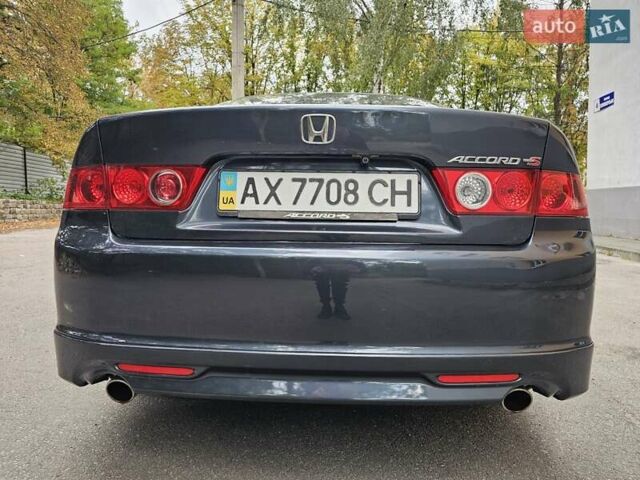 Серый Хонда Аккорд, объемом двигателя 2.35 л и пробегом 173 тыс. км за 7499 $, фото 5 на Automoto.ua