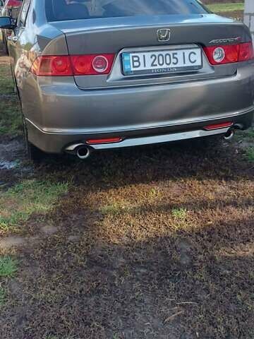 Серый Хонда Аккорд, объемом двигателя 2.35 л и пробегом 279 тыс. км за 7900 $, фото 8 на Automoto.ua