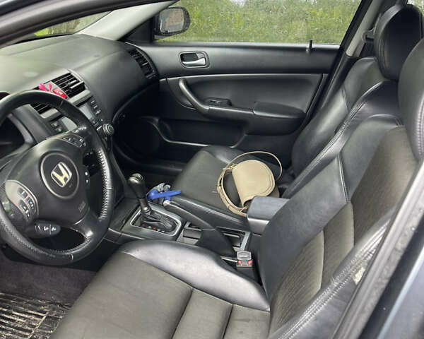 Сірий Хонда Аккорд, об'ємом двигуна 2.35 л та пробігом 252 тис. км за 7000 $, фото 3 на Automoto.ua