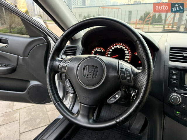 Серый Хонда Аккорд, объемом двигателя 2.4 л и пробегом 156 тыс. км за 9800 $, фото 52 на Automoto.ua
