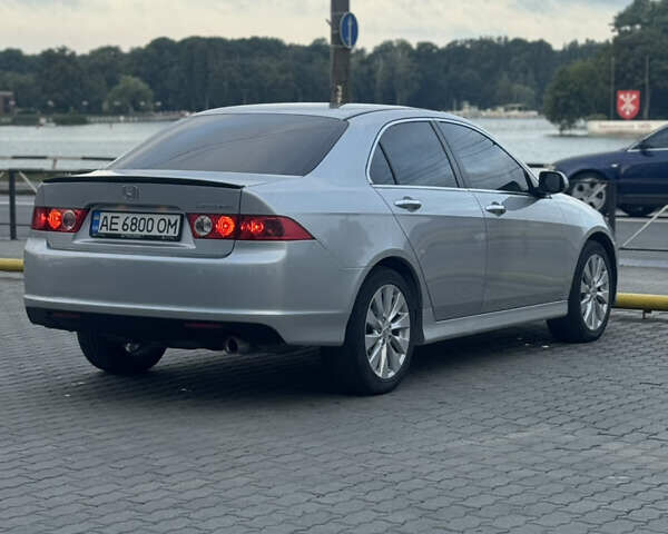 Серый Хонда Аккорд, объемом двигателя 2 л и пробегом 226 тыс. км за 6700 $, фото 2 на Automoto.ua