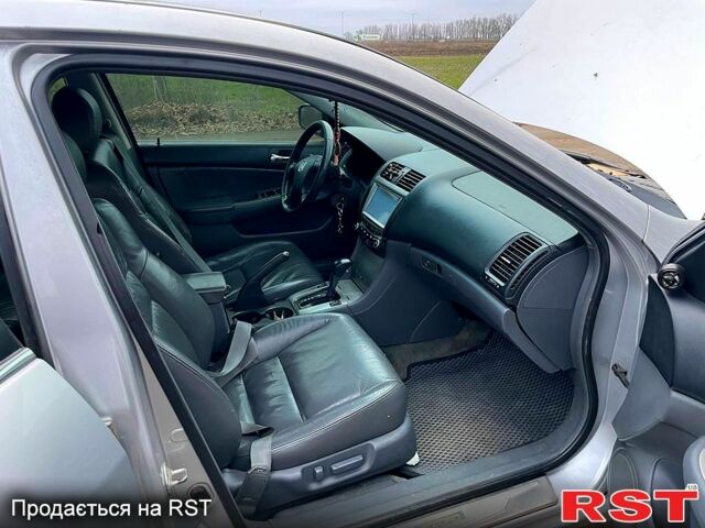 Серый Хонда Аккорд, объемом двигателя 3 л и пробегом 0 тыс. км за 3800 $, фото 7 на Automoto.ua