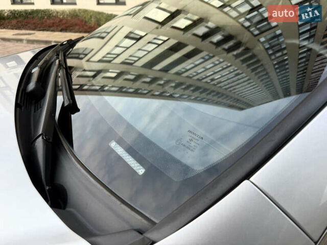 Серый Хонда Аккорд, объемом двигателя 2.4 л и пробегом 156 тыс. км за 9800 $, фото 19 на Automoto.ua