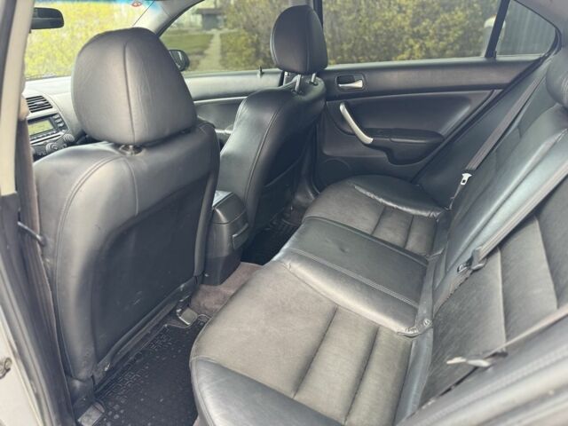 Серый Хонда Аккорд, объемом двигателя 2.2 л и пробегом 285 тыс. км за 2800 $, фото 7 на Automoto.ua