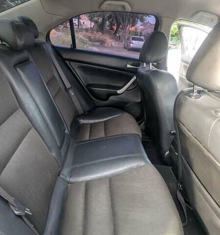 Серый Хонда Аккорд, объемом двигателя 2 л и пробегом 183 тыс. км за 6500 $, фото 12 на Automoto.ua