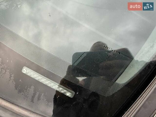 Сірий Хонда Аккорд, об'ємом двигуна 2 л та пробігом 188 тис. км за 6999 $, фото 14 на Automoto.ua