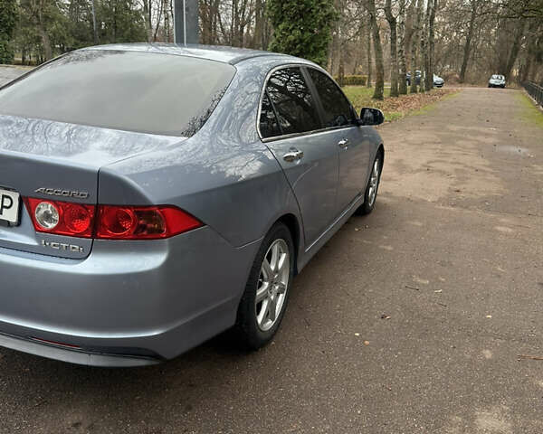 Серый Хонда Аккорд, объемом двигателя 2.2 л и пробегом 366 тыс. км за 7100 $, фото 5 на Automoto.ua