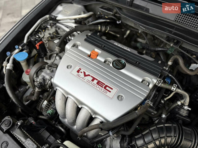 Серый Хонда Аккорд, объемом двигателя 2.4 л и пробегом 156 тыс. км за 9800 $, фото 68 на Automoto.ua