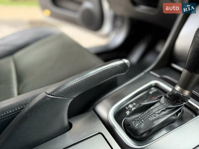 Серый Хонда Аккорд, объемом двигателя 2.4 л и пробегом 156 тыс. км за 9800 $, фото 48 на Automoto.ua