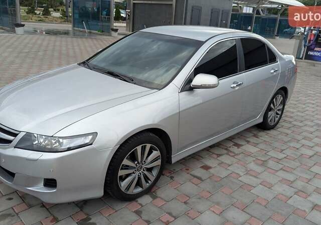 Серый Хонда Аккорд, объемом двигателя 2 л и пробегом 183 тыс. км за 6500 $, фото 8 на Automoto.ua