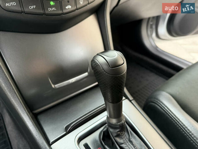 Серый Хонда Аккорд, объемом двигателя 2.4 л и пробегом 156 тыс. км за 9800 $, фото 45 на Automoto.ua