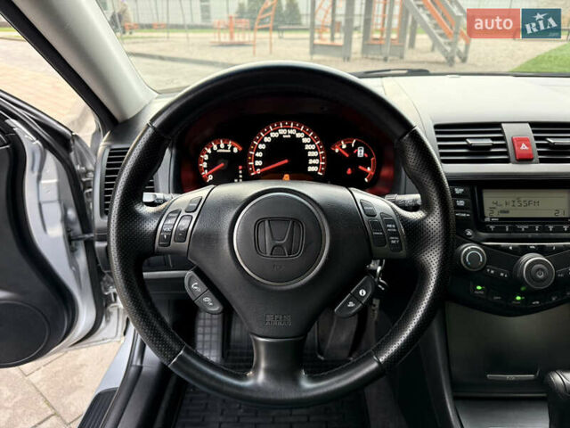 Серый Хонда Аккорд, объемом двигателя 2.4 л и пробегом 156 тыс. км за 9800 $, фото 54 на Automoto.ua