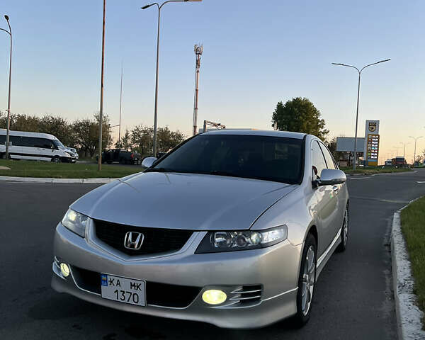 Серый Хонда Аккорд, объемом двигателя 2.35 л и пробегом 375 тыс. км за 7700 $, фото 6 на Automoto.ua