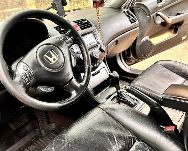 Серый Хонда Аккорд, объемом двигателя 2 л и пробегом 420 тыс. км за 5500 $, фото 2 на Automoto.ua