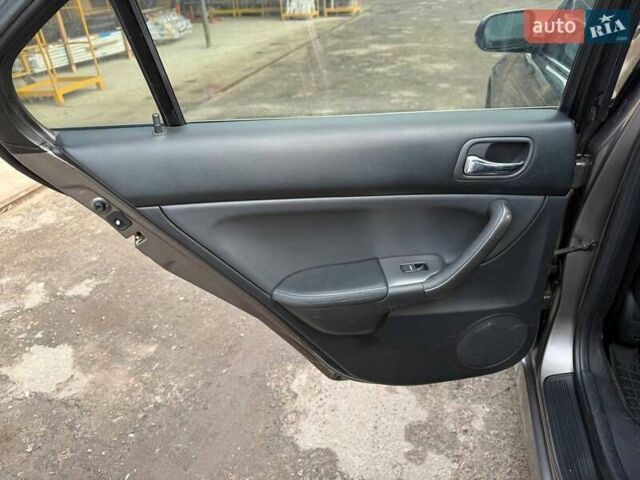 Сірий Хонда Аккорд, об'ємом двигуна 2 л та пробігом 188 тис. км за 6999 $, фото 22 на Automoto.ua