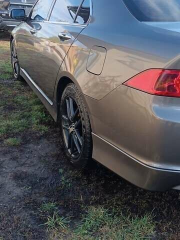 Серый Хонда Аккорд, объемом двигателя 2.35 л и пробегом 279 тыс. км за 7900 $, фото 3 на Automoto.ua