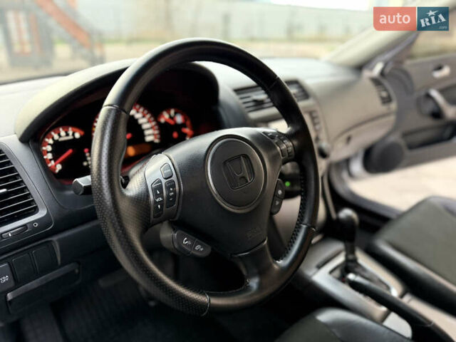 Серый Хонда Аккорд, объемом двигателя 2.4 л и пробегом 156 тыс. км за 9800 $, фото 37 на Automoto.ua