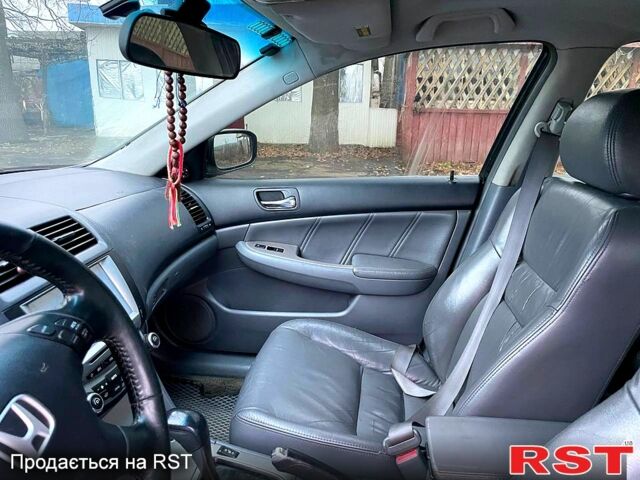 Серый Хонда Аккорд, объемом двигателя 3 л и пробегом 0 тыс. км за 3800 $, фото 4 на Automoto.ua