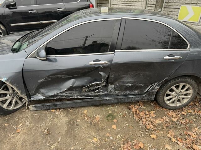 Серый Хонда Аккорд, объемом двигателя 2 л и пробегом 200 тыс. км за 3000 $, фото 1 на Automoto.ua