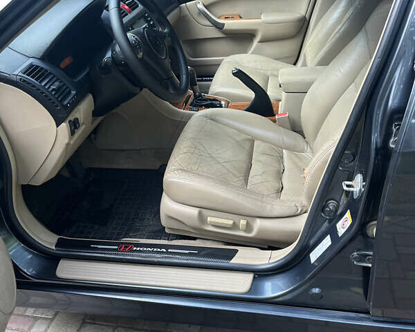 Серый Хонда Аккорд, объемом двигателя 2 л и пробегом 255 тыс. км за 6500 $, фото 8 на Automoto.ua