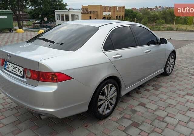 Серый Хонда Аккорд, объемом двигателя 2 л и пробегом 183 тыс. км за 6500 $, фото 3 на Automoto.ua