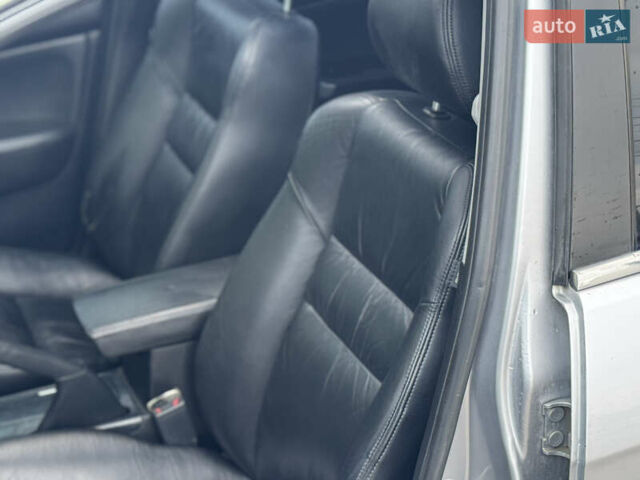 Серый Хонда Аккорд, объемом двигателя 2 л и пробегом 226 тыс. км за 6700 $, фото 38 на Automoto.ua