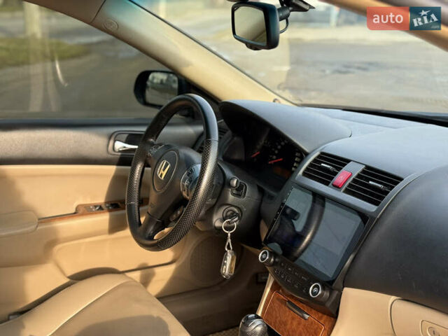 Сірий Хонда Аккорд, об'ємом двигуна 2 л та пробігом 319 тис. км за 6650 $, фото 7 на Automoto.ua