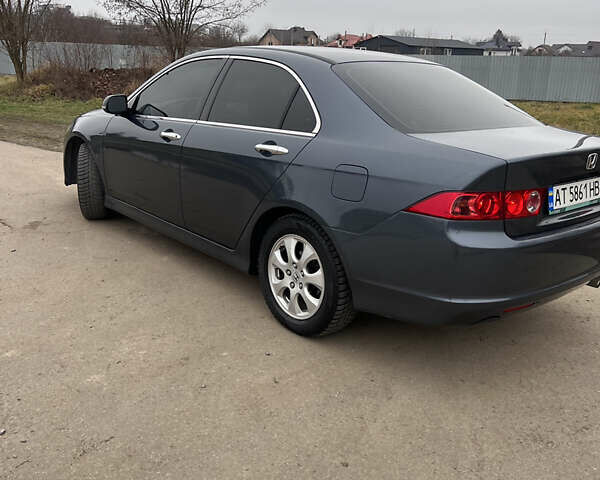 Сірий Хонда Аккорд, об'ємом двигуна 2 л та пробігом 300 тис. км за 6700 $, фото 1 на Automoto.ua