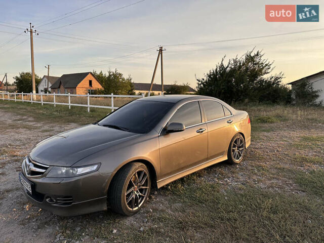 Хонда Аккорд 2007 в Виннице на Automoto.ua Серый Хонда Аккорд, объемом двигателя 2.4 л и пробегом 260 тыс. км за 6900 $, фото 4 на Automoto.ua