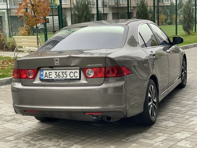 Серый Хонда Аккорд, объемом двигателя 2 л и пробегом 252 тыс. км за 4650 $, фото 5 на Automoto.ua