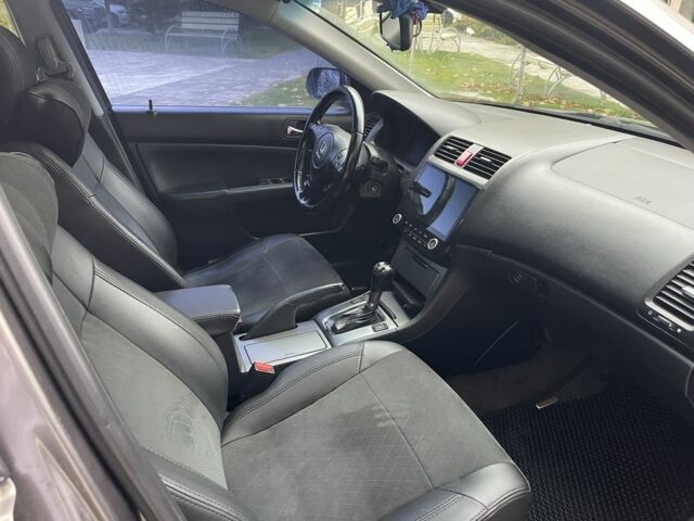 Серый Хонда Аккорд, объемом двигателя 2 л и пробегом 252 тыс. км за 4650 $, фото 12 на Automoto.ua