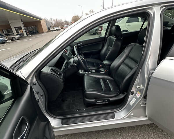 Серый Хонда Аккорд, объемом двигателя 2 л и пробегом 205 тыс. км за 8000 $, фото 17 на Automoto.ua