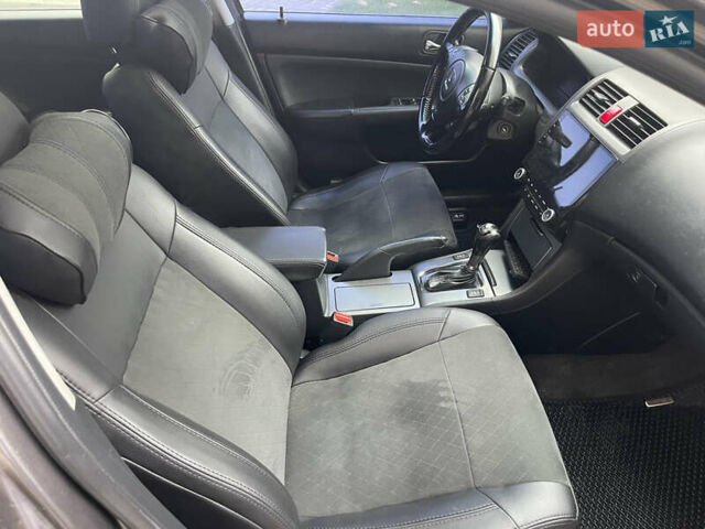 Серый Хонда Аккорд, объемом двигателя 2 л и пробегом 252 тыс. км за 4650 $, фото 17 на Automoto.ua