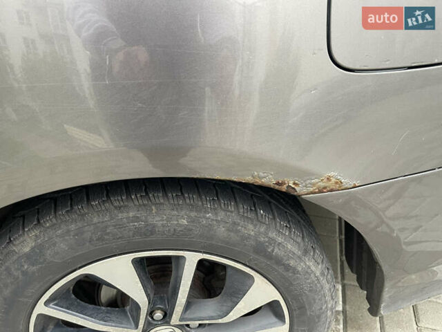 Серый Хонда Аккорд, объемом двигателя 2 л и пробегом 252 тыс. км за 4650 $, фото 23 на Automoto.ua