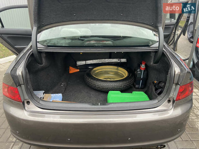 Серый Хонда Аккорд, объемом двигателя 2 л и пробегом 218 тыс. км за 7100 $, фото 6 на Automoto.ua