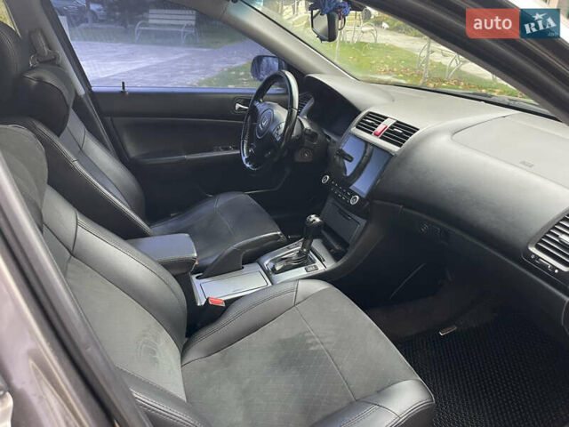 Серый Хонда Аккорд, объемом двигателя 2 л и пробегом 252 тыс. км за 4650 $, фото 15 на Automoto.ua