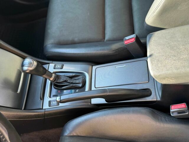 Сірий Хонда Аккорд, об'ємом двигуна 2 л та пробігом 235 тис. км за 6950 $, фото 12 на Automoto.ua