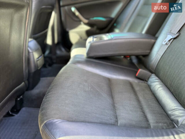 Сірий Хонда Аккорд, об'ємом двигуна 2 л та пробігом 235 тис. км за 6950 $, фото 14 на Automoto.ua