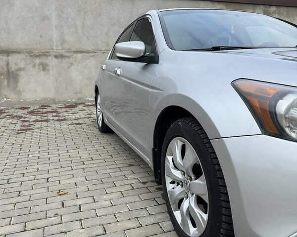 Сірий Хонда Аккорд, об'ємом двигуна 2.35 л та пробігом 210 тис. км за 6400 $, фото 1 на Automoto.ua