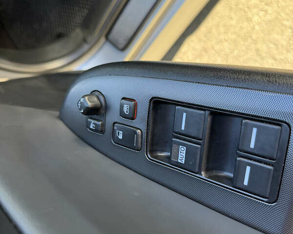 Сірий Хонда Аккорд, об'ємом двигуна 2 л та пробігом 235 тис. км за 6950 $, фото 8 на Automoto.ua