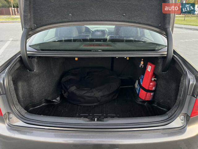 Сірий Хонда Аккорд, об'ємом двигуна 2 л та пробігом 258 тис. км за 7400 $, фото 10 на Automoto.ua