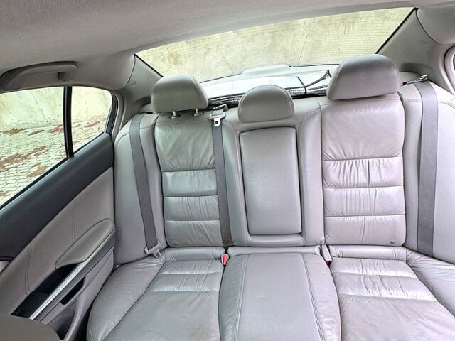 Серый Хонда Аккорд, объемом двигателя 2.4 л и пробегом 210 тыс. км за 6400 $, фото 9 на Automoto.ua