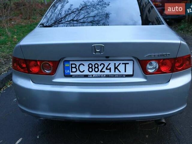 Серый Хонда Аккорд, объемом двигателя 2 л и пробегом 296 тыс. км за 6800 $, фото 6 на Automoto.ua