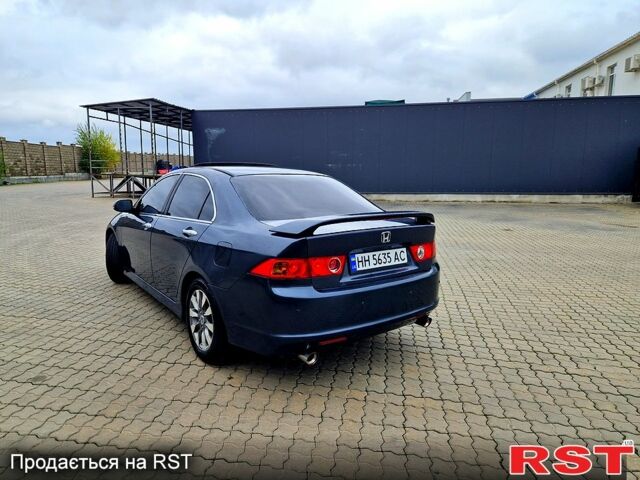 Сірий Хонда Аккорд, об'ємом двигуна 2 л та пробігом 353 тис. км за 7300 $, фото 3 на Automoto.ua