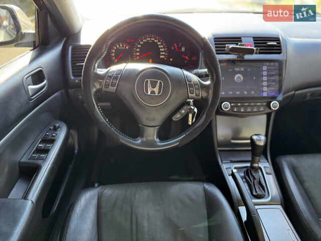 Сірий Хонда Аккорд, об'ємом двигуна 2 л та пробігом 235 тис. км за 6950 $, фото 15 на Automoto.ua