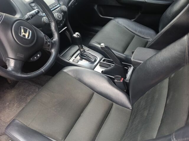 Сірий Хонда Аккорд, об'ємом двигуна 2 л та пробігом 215 тис. км за 6250 $, фото 6 на Automoto.ua