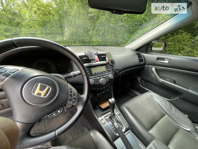 Сірий Хонда Аккорд, об'ємом двигуна 2 л та пробігом 187 тис. км за 7499 $, фото 11 на Automoto.ua