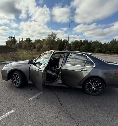 Хонда Аккорд 2007 в Сарнах на Automoto.ua Серый Хонда Аккорд, объемом двигателя 2 л и пробегом 230 тыс. км за 6500 $, фото 6 на Automoto.ua